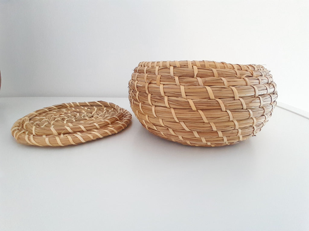 Panier en jonc de mer avec couvercle - Ref 027