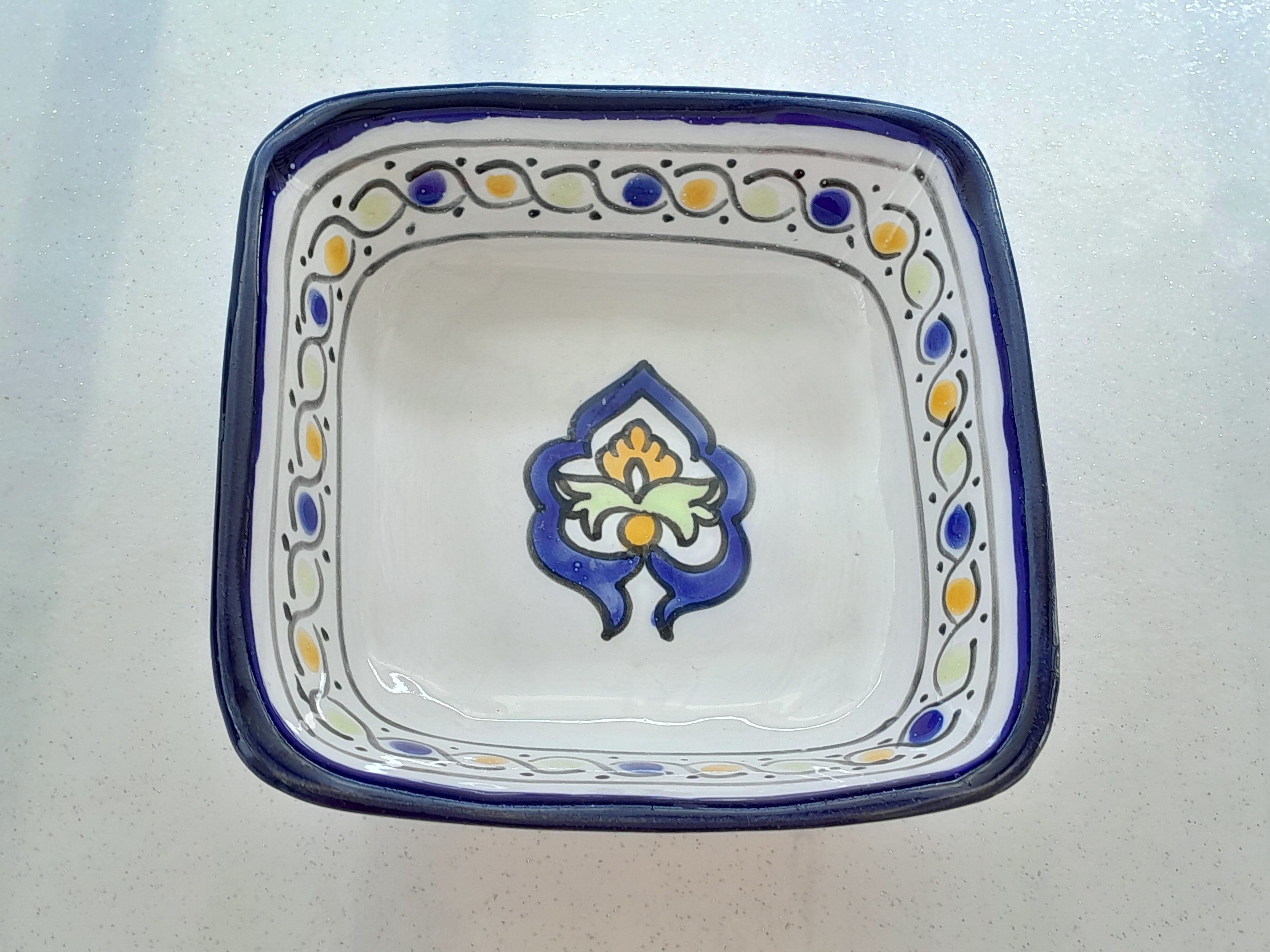 Plat artisanal céramique oriental - Ref 041