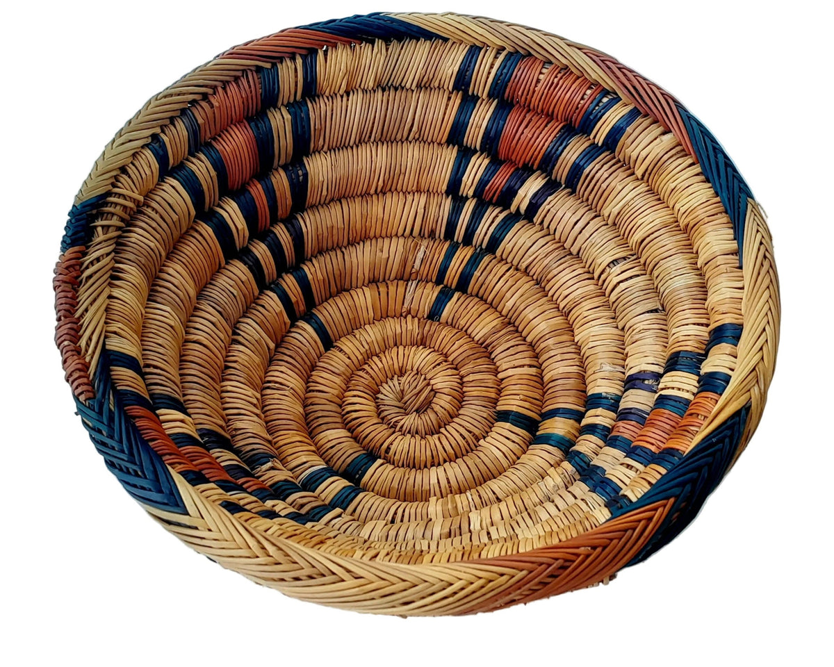 Corbeille artisanale en paille- Ref 060