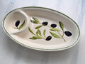 Plat en céramique décor olives - Ref 064