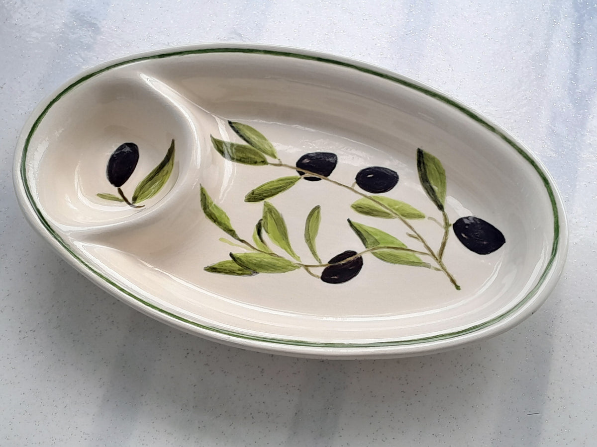 Plat en céramique décor olives - Ref 064